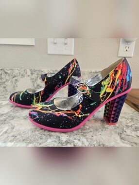 NWOT Hot Chocolate Design Paint Splatter Mary Jane Pumps